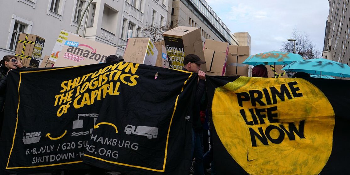 _Make_Amazon_Pay!__Demonstration_in_Berlin_05_small